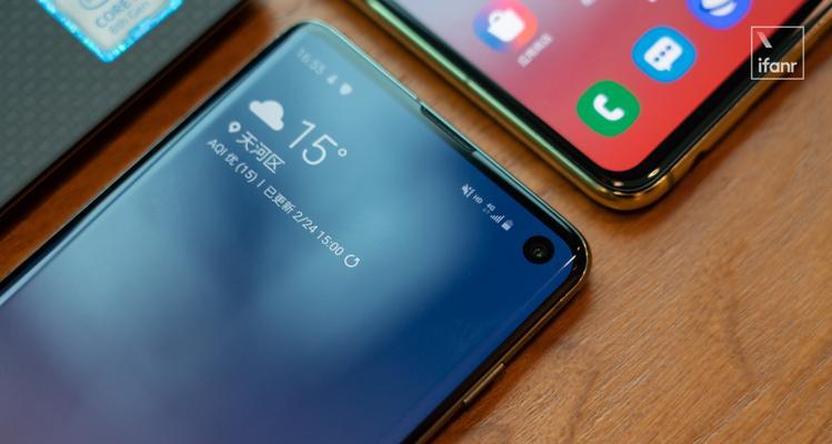 三星GalaxyS10与S10+（揭秘三星旗舰手机S10与S10+之间的区别与优劣势）