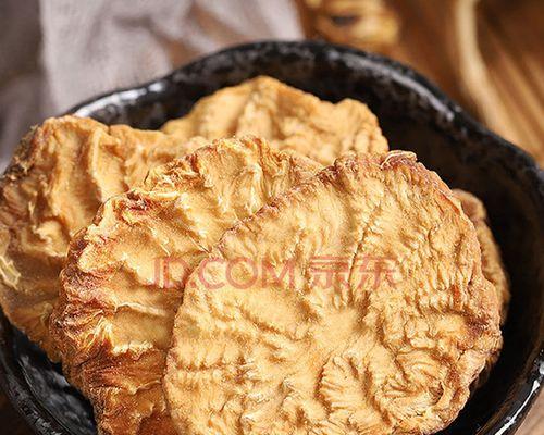 肉粒蓉是什么东西做的（正宗的肉粒蓉辣酱做法）