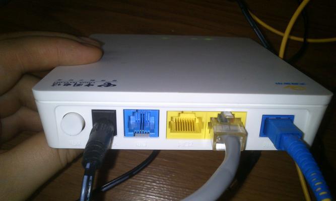 如何正确连接WiFi路由器和猫（简单步骤让你的WiFi网络畅通无阻）