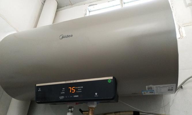 电热水器热水出水小问题解决指南（探讨电热水器热水出水小问题的原因及解决方法）