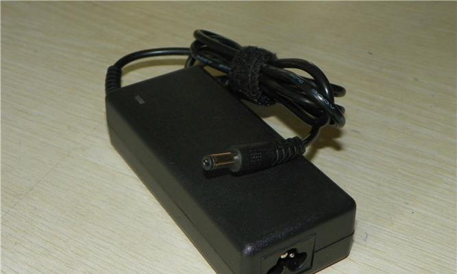 如何选择适合的显示器适配器（从接口类型到性能指标）