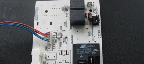 探究新科空调E1故障原因及解决办法（了解E1故障的特征和可能的原因）