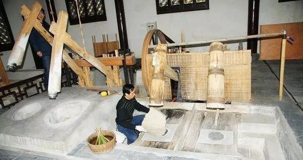 中华鲎外壳做成勺子图片简单吗？制作过程是怎样的？