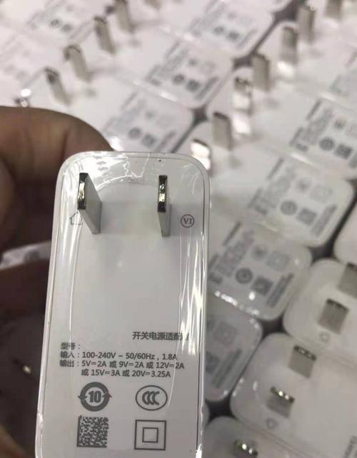 联想笔记本充电孔的正确使用方法是什么？