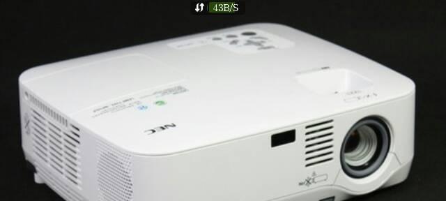 投影仪长时间使用后死机的可能原因？