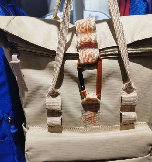 登山包搭配相机如何用手机拍照？操作指南是什么？