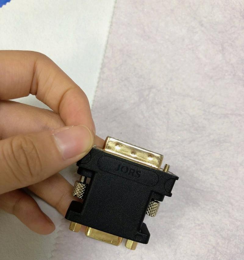 显卡接口用的是什么类型？不同接口的优缺点是什么？